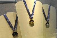 (写真)長野オリンピック入賞メダル